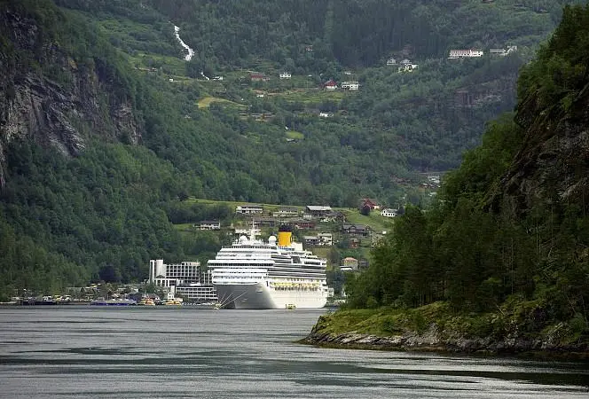 A cruise ship berths in the UNESCO World Heritage Geirangerfjord (credit: Norwegian Maritime Administration)