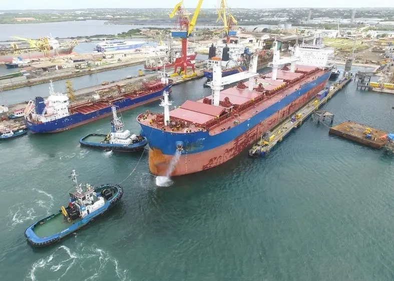 Damen's new floating dock is operational in Curaçao Photo:Damen