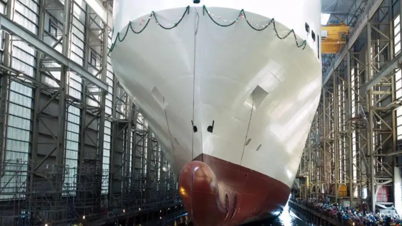 ‘Alf Pollak’ at launching from FSG’s covered slipway (credit: FSG)
