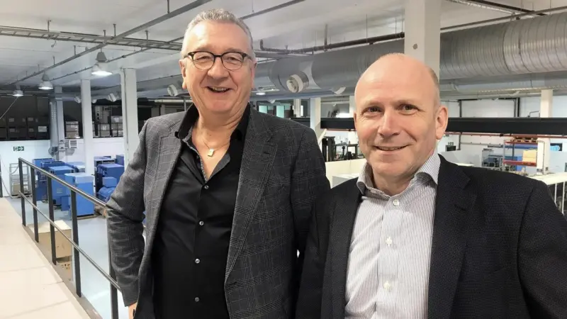 (l-r) Executive vice-president of NES, Tor Leif Mongstad and chief operating officer and deputy managing director of NES, Odd Gunnar Kleppe Photo: Havyard