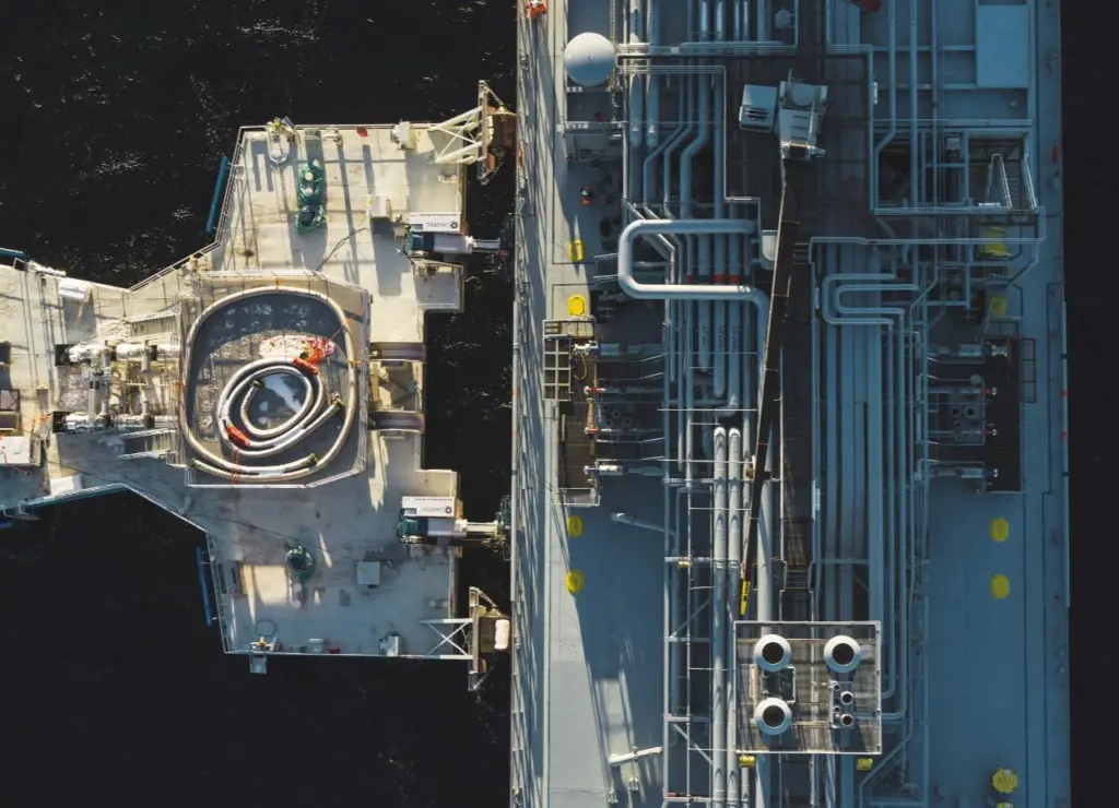 Connect LNG has conducted a successful operation using its UTS Photo: Connect LNG