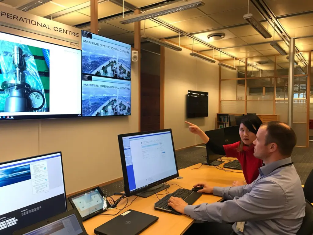 The Maritime Operational Centre in Høvik, from where remote surveys are being carried out. Other units with remote survey experts are located in Hamburg, Singapore, Houston and Piraeus.