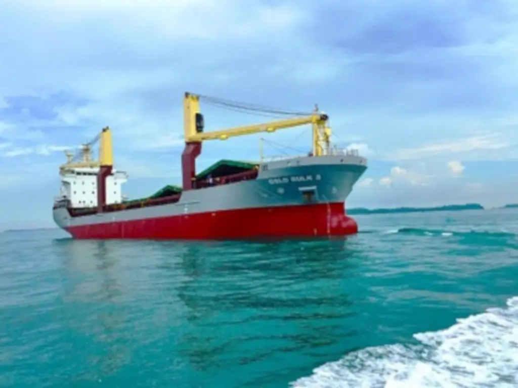 The 8,030-dwt Oslo Bulk 6 bulk vessel will be fitted with Alfa Laval's PureBallast 3 Complex Flex BWT system as part of the fleet agreement.