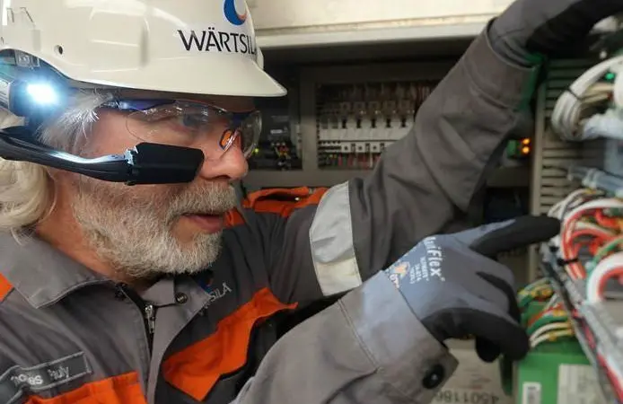 Wärtsilä’s remote guidance service provides ship operators with real-time troubleshooting and technical advice assistance Photo: Wärtsilä