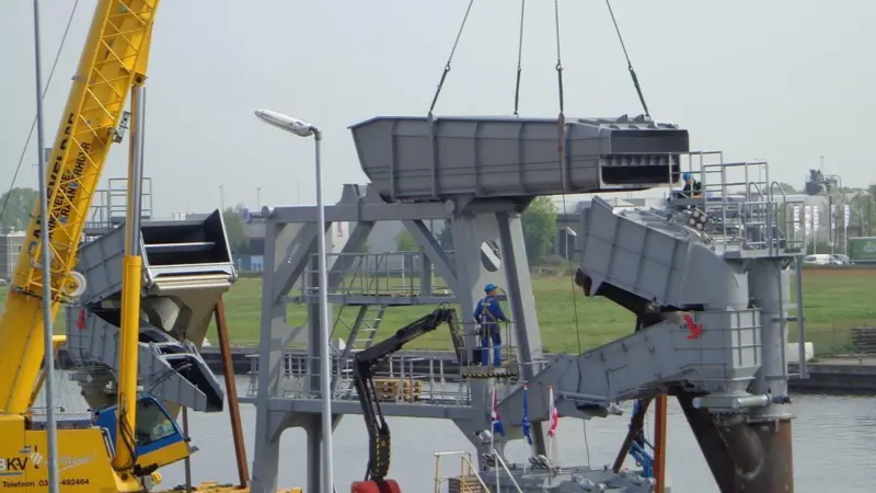 screening deck