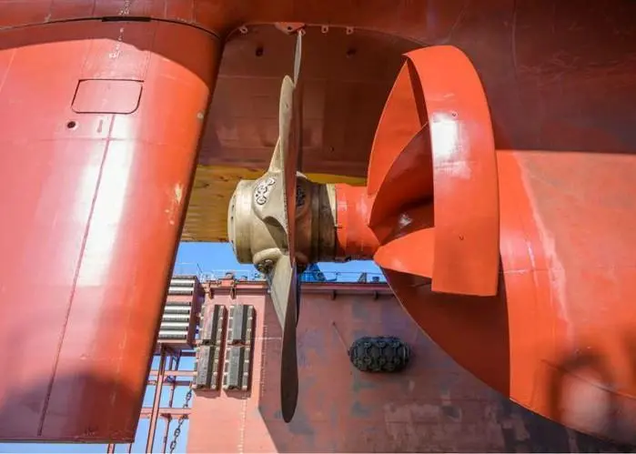 The Energy Saving Device developed by the LeanShips project produces valuable fuel savings for ships with CPPs.