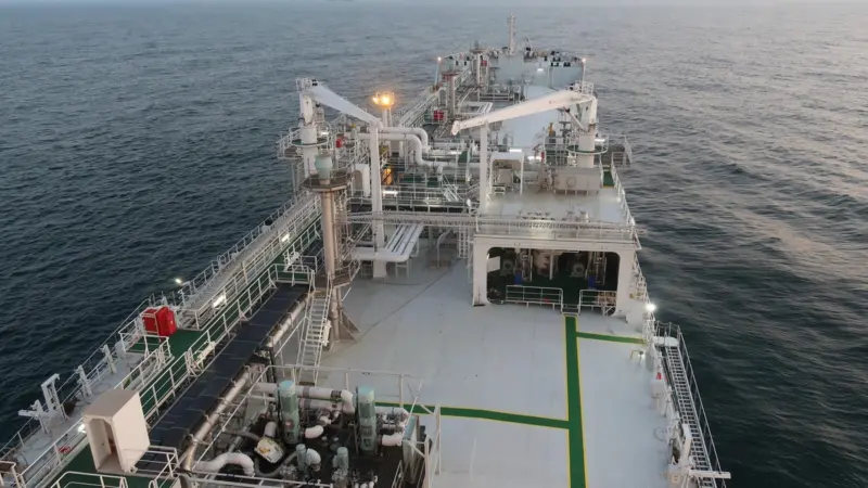 Gas trials with the Saga Dawn off the Chinese coast (courtesy of LNT Marine).