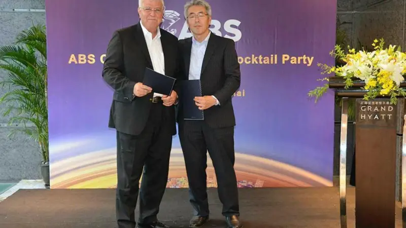 ABS and Mitsui O.S.K. Lines Ltd. (MOL) inked a deal to collaborate on seven new VLECs and up to 7 new LNG carriers.