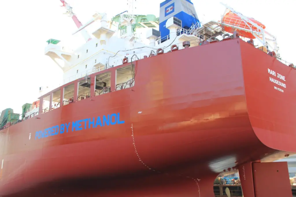 The Mari Jone, powered by MAN B&W ME-LGI dual-fuel engine and running on methanol, was launched in 2016.