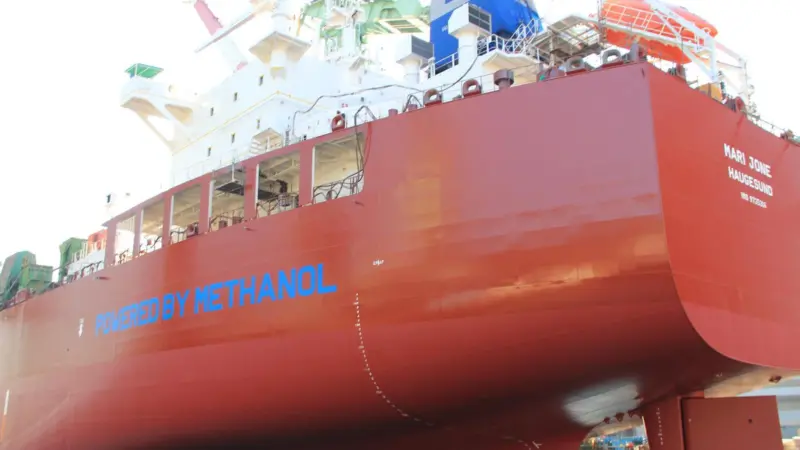The Mari Jone, powered by MAN B&W ME-LGI dual-fuel engine and running on methanol, was launched in 2016.