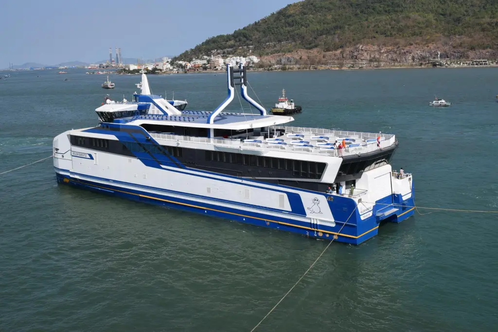 A pair of Rederij Doeksen ferries are being powered by MTU's Series 4000 16-cylinder single-fuel gas engines