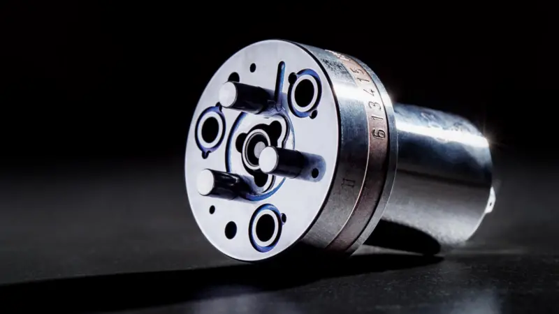 Inside the new high pressure DF injector head. Photo: Woodward L’Orange