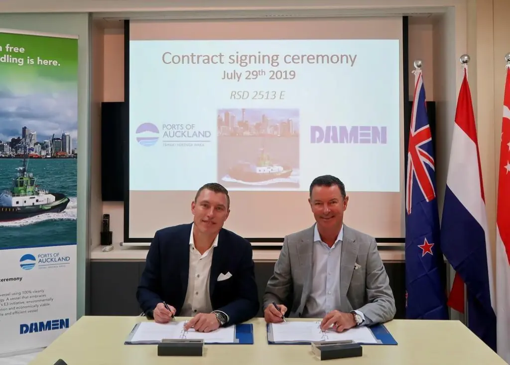 The Ports of Auckland and Damen have signed a contract for an electric tug Photo: Damen