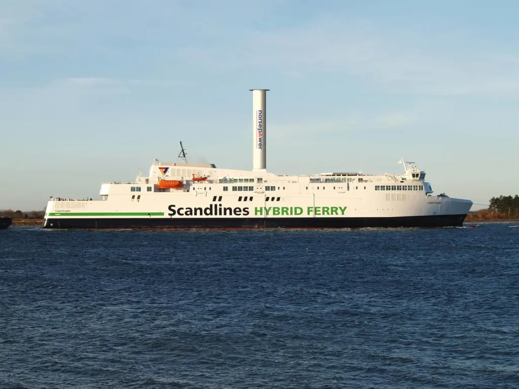 An illustration of M/V Copenhagen with a Norsepower Rotor Sail Photo: Norsepower