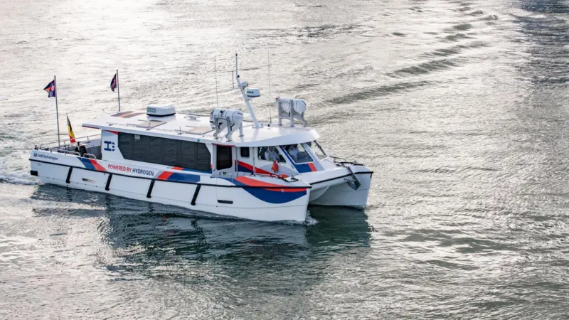CMB’s 14m long catamaran Hydroville