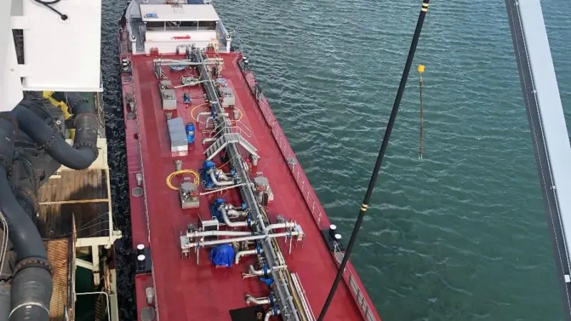 First bunkering with BunkerTrace is completed in the Netherlands Photo: BunkerTrace