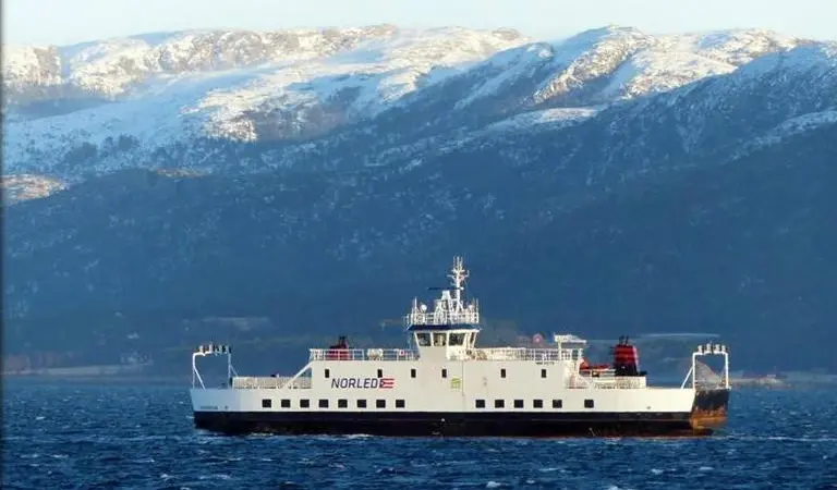 The car and passenger ferry Ytterøyningen. (Copyright Philippe Variot, picture courtesy of Marine Traffic).