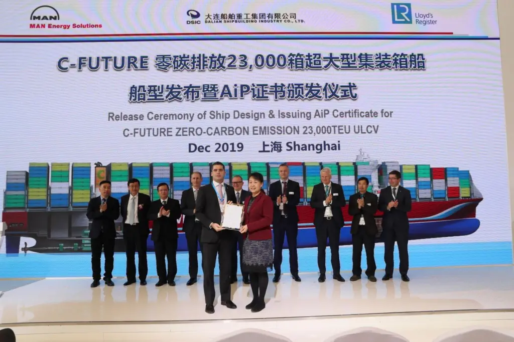 LR awarded the approval in principle (AIP) for the design of an ammonia-fuelled 23,000 TEU ultra large container ship at the Marintec trade fair in Shanghai on 3 December