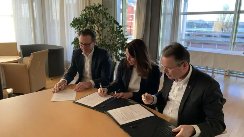 Kongsberg and DNV GL have signed an agreement to share data Photo: Saltwater Stone