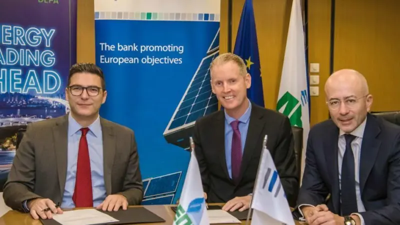 (l-r) Konstantinos Xifaras, CEO of DEPA, Andrew McDowell, vice president of EIB and Ioannis Papadopoulos, BoD chairman at DEPA Credit: DEPA