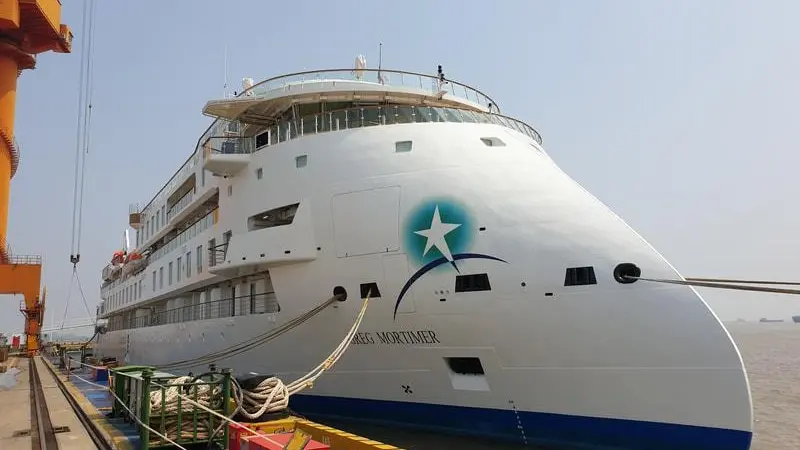 Greg Mortimer, designed to afford comfort, efficiency and safety in polar latitudes (credit: SunStone).