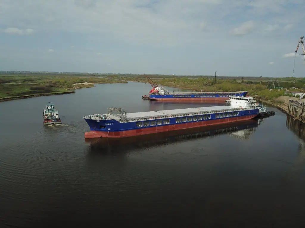 Versatile Russian-built sea/river traders of the RSD32M class (photo courtesy of Yanmar)