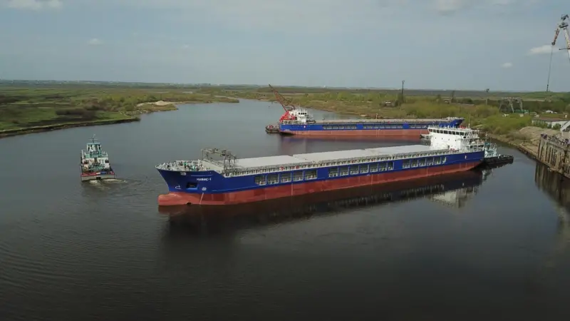 Versatile Russian-built sea/river traders of the RSD32M class (photo courtesy of Yanmar)