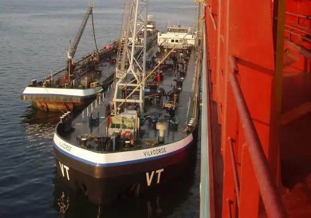 Konrad Räss of WinGD and Dorthe Jacobsen of MAN ES agreed that ship operators and crews need to remain aware of potential risks. “While the tank cleaning is likely to be a one-time risk... the other risks remain,” Jacobsen noted.