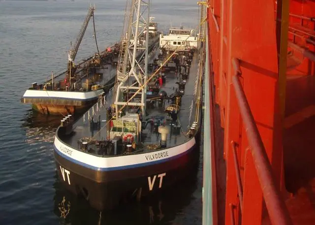 Konrad Räss of WinGD and Dorthe Jacobsen of MAN ES agreed that ship operators and crews need to remain aware of potential risks. “While the tank cleaning is likely to be a one-time risk... the other risks remain,” Jacobsen noted.