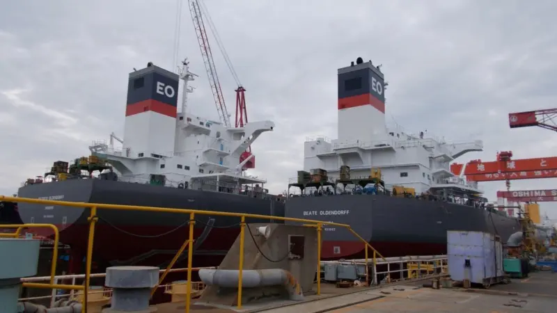 Oldendorff eco-carriers get ready for off at Oshima