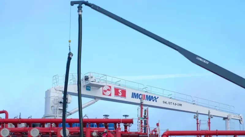 The ‘Stena Immortal’ taking on biofuel Photo: Stena Bulk