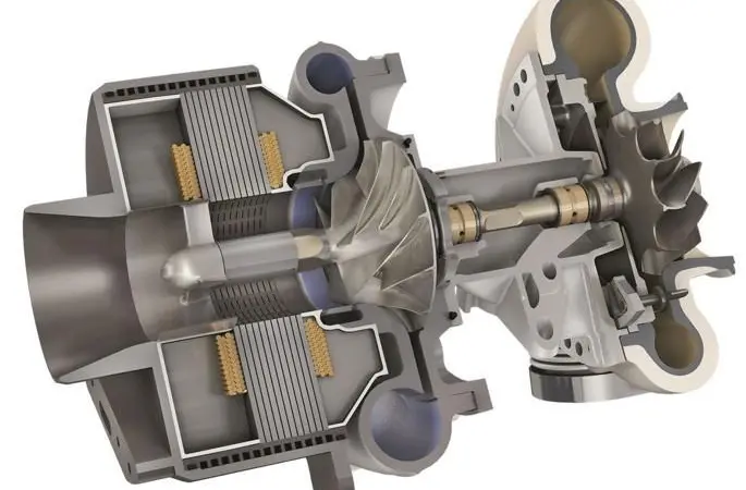 An electric motor ensures that extra fresh air is available whenever the engine needs it (image: MTU)