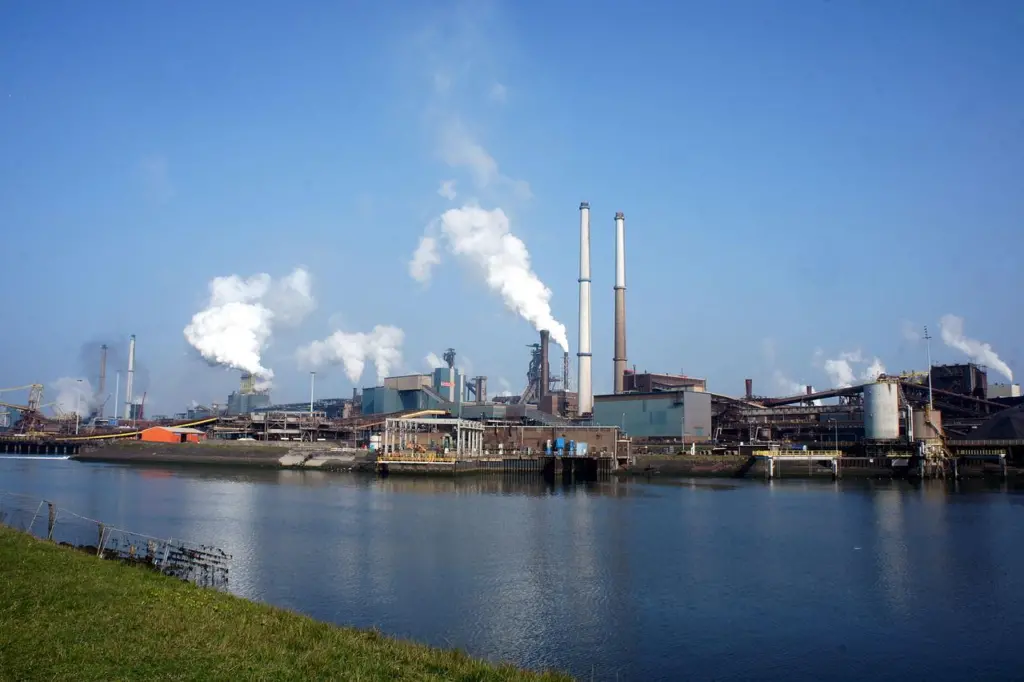 A consortium including Tata Steel (pictured), the University of Amsterdam, and TU Delft was launched to find uses for NaBO2 (sodium borohydride) in March 2020. (Image of Tata Steel IJmuiden: Wikimedia)