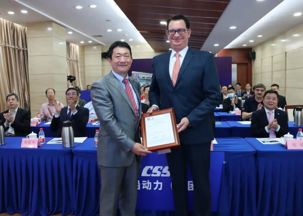 From the virtual ceremony hub in Shanghai, China. Pictured centre left to right: Frank Zhang, Managing Director, WinGD, China & Ersin Eren, Regional Director, Operations, Bureau Veritas, China.