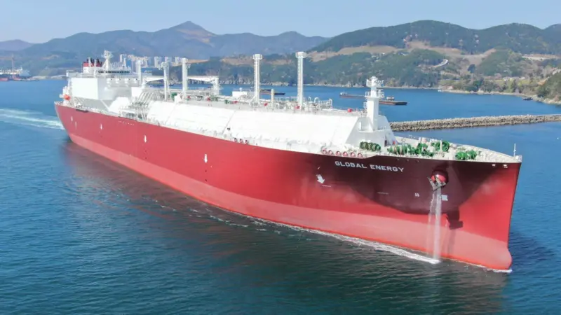 The Global Energy, a dual-fuel 173,400 cbm LNG carrier, was delivered from DSME to Nakilat on 21 May. (Image courtesy of QatasGas)