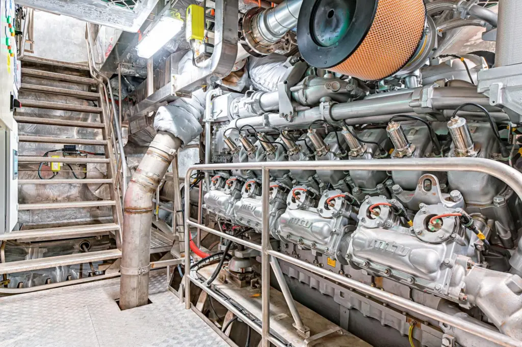 The vessel features twin 1,492kW 16-cylinder MTU pure gas engines.