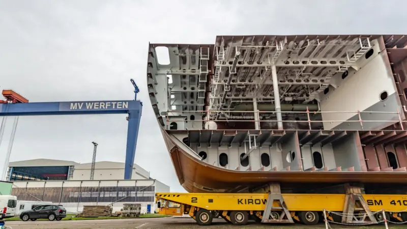 Global Class section assembly in Rostock