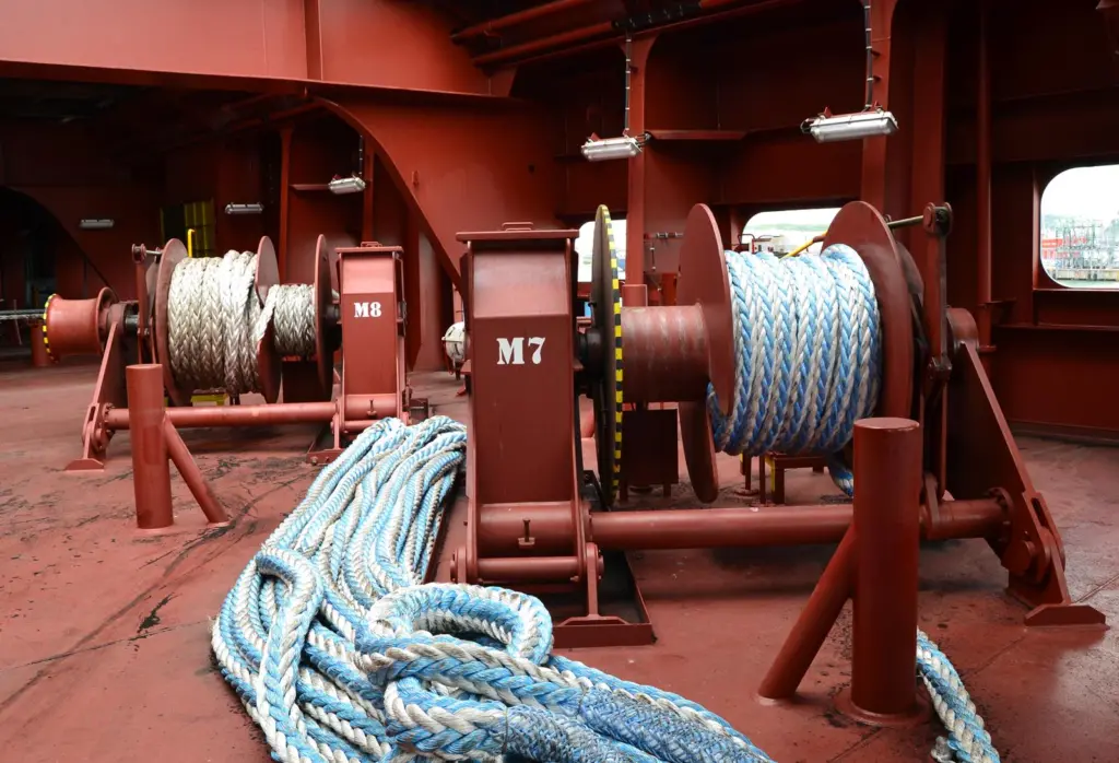 The SBA reduces snap-back forces if the outer load-bearing construction snaps. (Credit: Wilhelmsen)