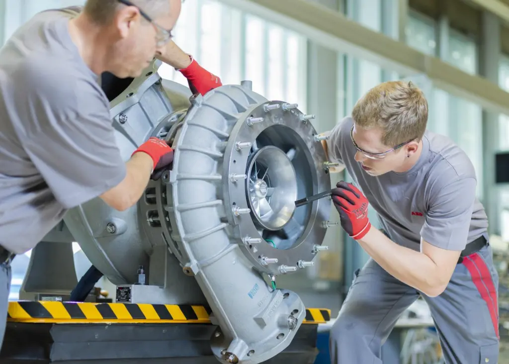 ABB’s Power2 800-M two-stage turbocharging (credit: ABB Turbocharging)