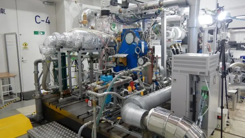 Hydrogen engine installed at the AIST Fukushima Renewable Energy Institute (credit: MHI)