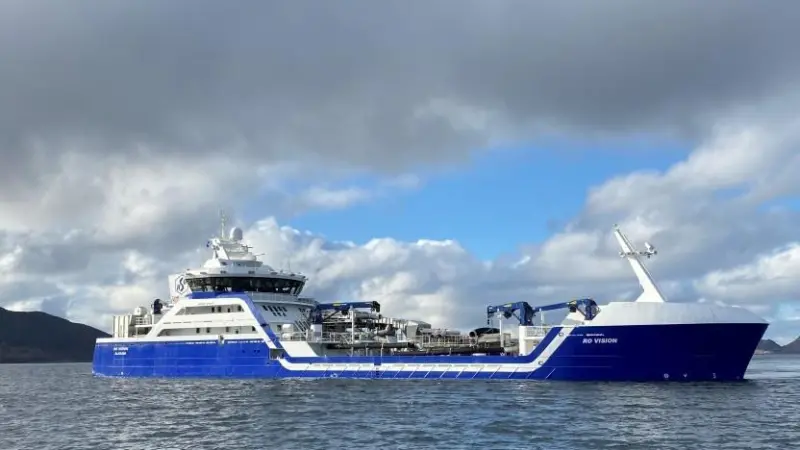 The hybrid wellboat Ro Vision is powered by three Yanmar 6EY22ALW diesel generators. (credit: Yanmar)