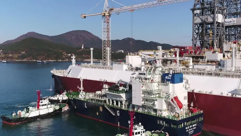 KOGAS announced that SM JEJU LNG 2 (pictured) would begin STS bunkering of LNG later in 2021. (credit: Korea Gas Corporation)