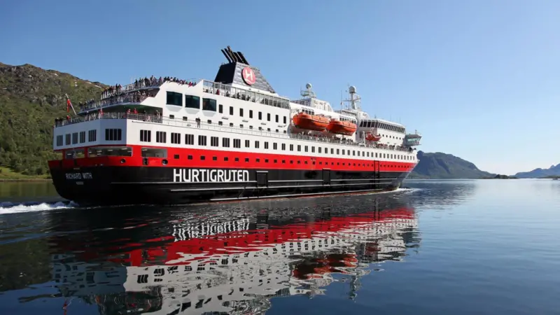 Hurtigruten has ordered the retrofit of 2 x 1.12MWh energy storage systems aboard three of its coastal passenger vessels