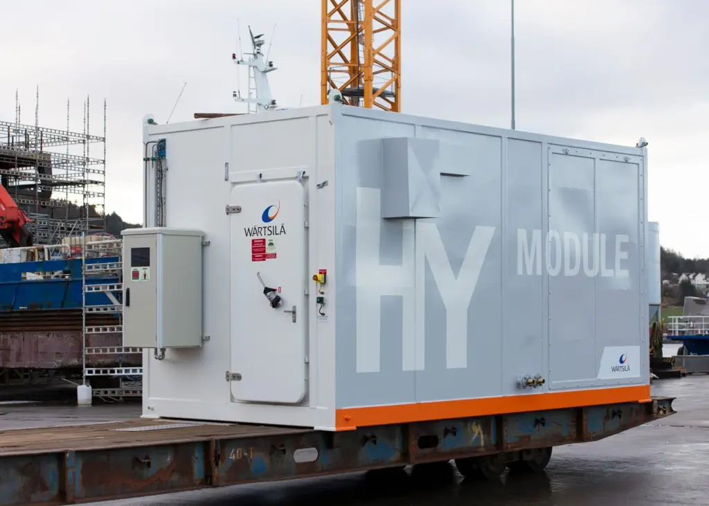 The Wärtsilä HY containerised hybrid battery power and energy storage system will support Maersk’s efforts to reduce the carbon intensity of its fleet. (Copyright: Wärtsilä Corporation)