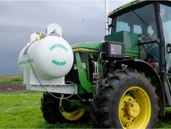 A full-scale catalytic thermochemical recuperation reactor was added to a John Deere four-stroke diesel engine (Copyright: Thomas E. Murphy Engine Research Lab at the University of Minnesota)