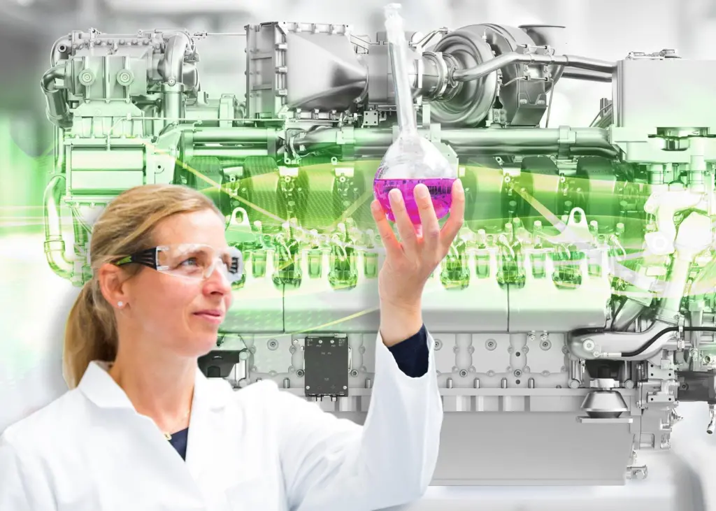 Rolls-Royce plans to qualify its Series 2000 and 4000 engines to run on second-generation bio-fuels and on E-fuels, such as methanol, by 2023.