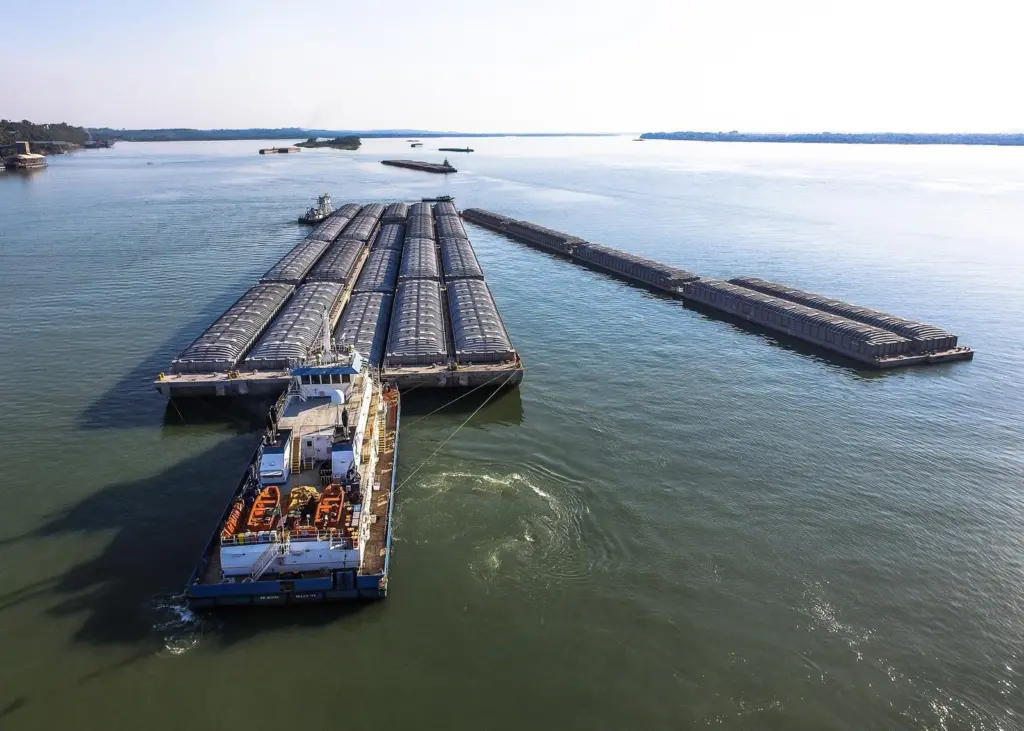 The Hidrovias river pusher tugs operate with Wärtsilä 20 engines, often in remote locations Photo: Wärtsilä