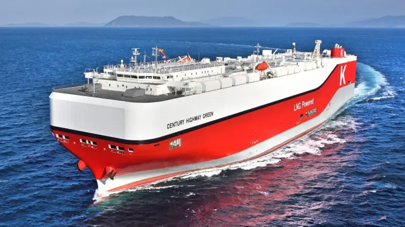 K Line took delivery of its first LNG-fuelled PCTC Century Highway Green in March 2021.