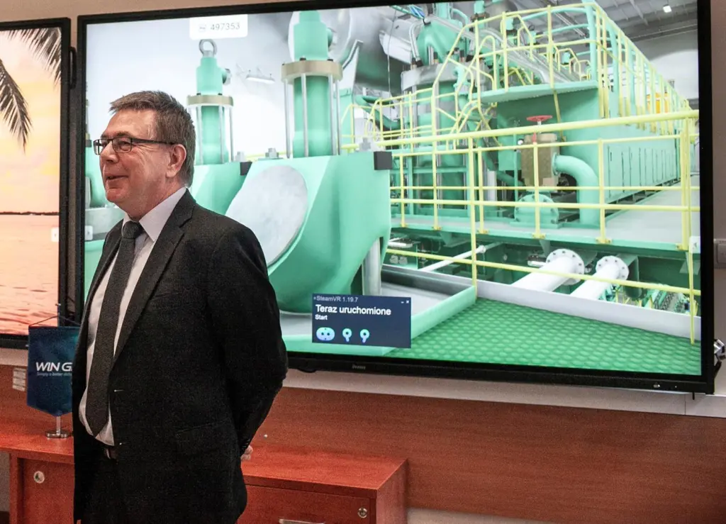 A new low-speed engine training centre at MUS features a WinGD engine room simulator.