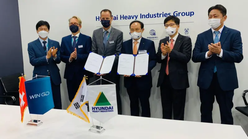 Signing ceremony hosted by HHI-EMD President & Chief Operating Officer Kwang-hean An and joined by WinGD’s Executive Vice President, R&D Dominik Schneiter and Executive Director Sales, Volkmar Galke
